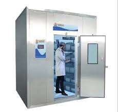 walk-in-incubator